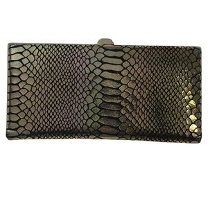 Lodis faux leather snake skin/ python print finish clutch purse.